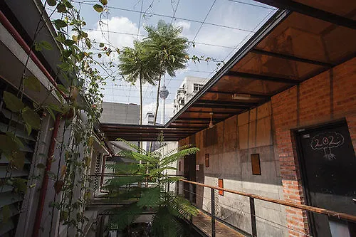 Backhome Kuala Lumpur Ma­lay­sia